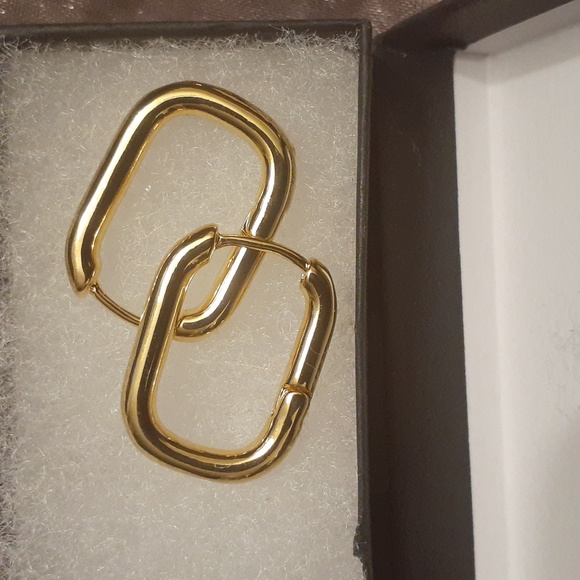 14K YG OVER STERLING EARRINGS HOOPS NWOT - Picture 1 of 2